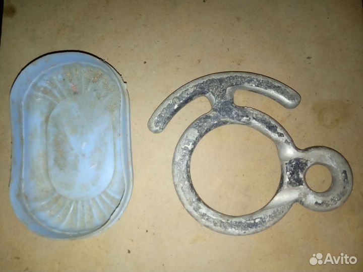 Спусковое устройство 