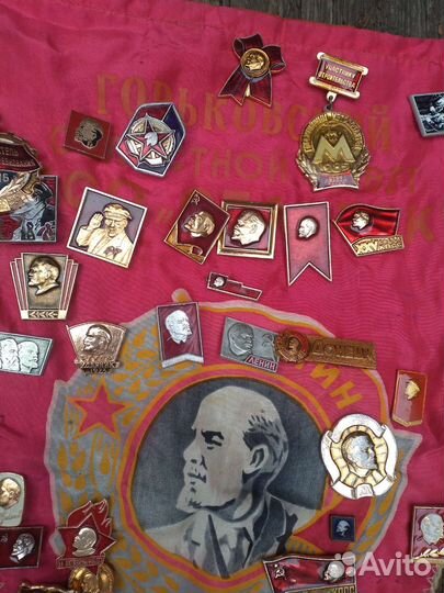 Значки ленин