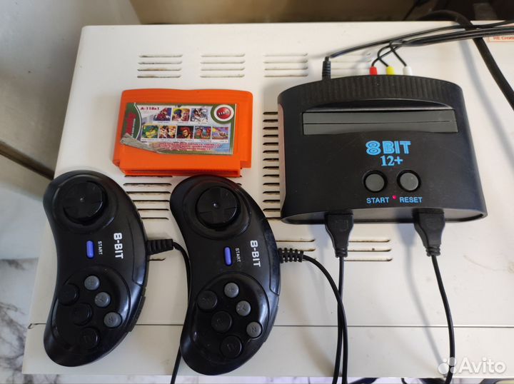 Игровая приставка