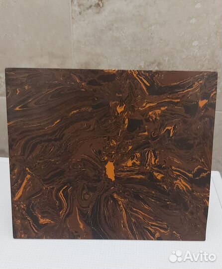 Магнитная доска-подставка из камня для ножей