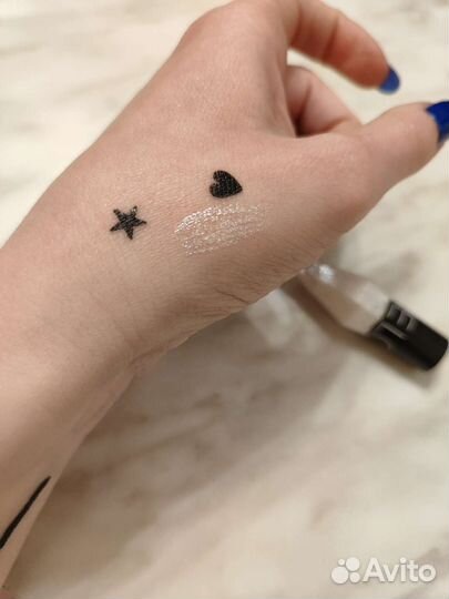 Подводка для глаз с блестками