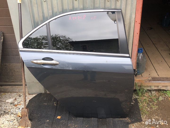 Honda accord 7 дверь задняя правая
