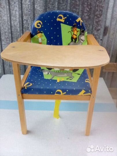 Стульчик со столиком