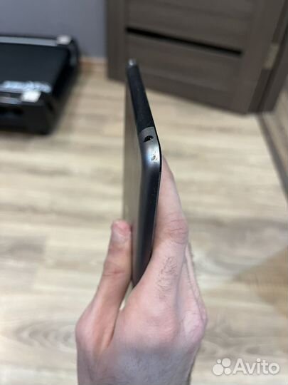 Планшет Apple iPad mini 2 A1490