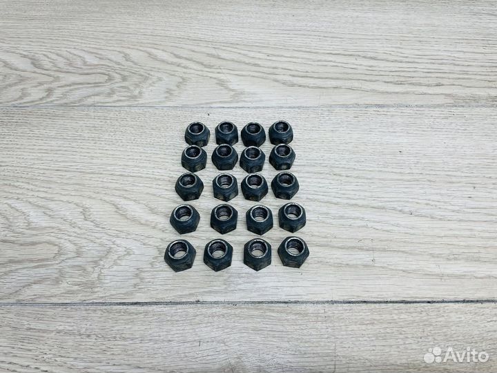 Болты колесные Nissan Teana 32