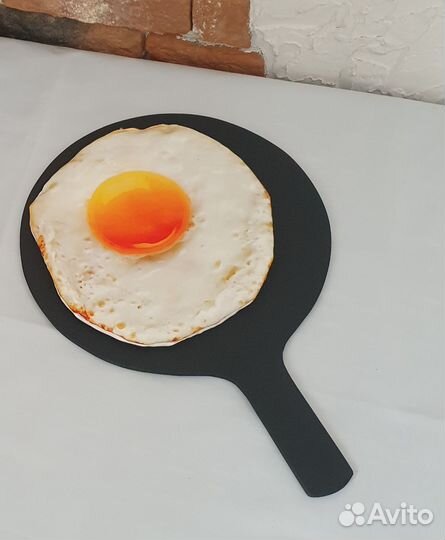 Яичница на сковородке