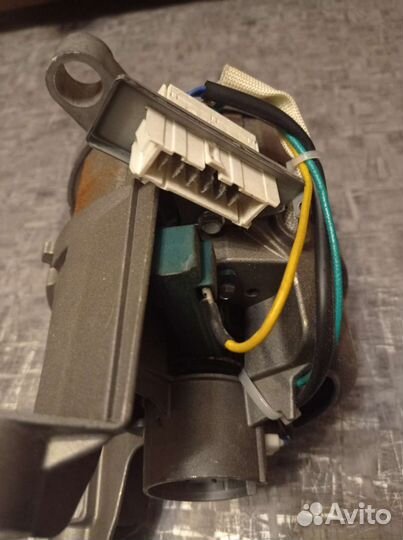 Двигататель стиральной машины