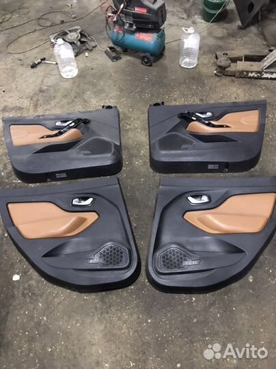 Обшивки дверей LADA xray cross