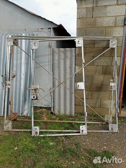 Каркас распашных ворот с калиткой