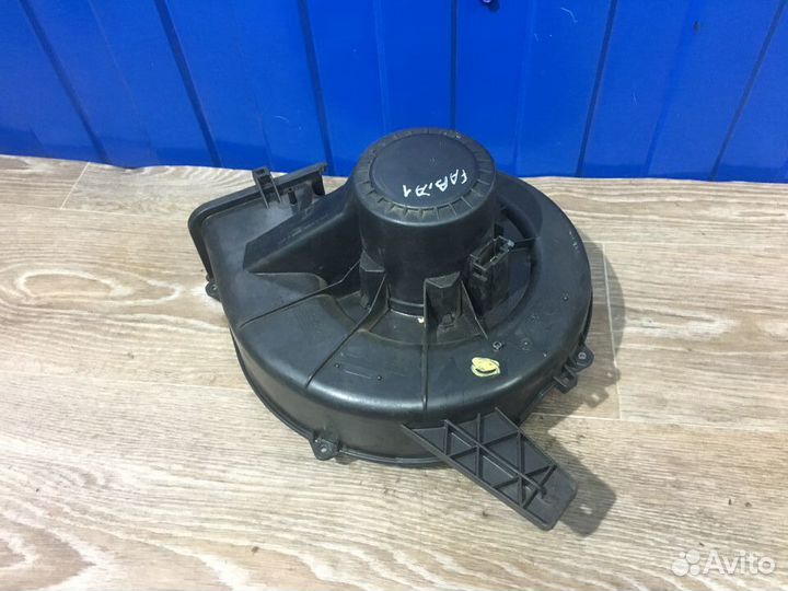 Моторчик отопителя печки Шкода Фабия 1