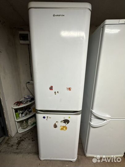 Холодильник аристон 200см