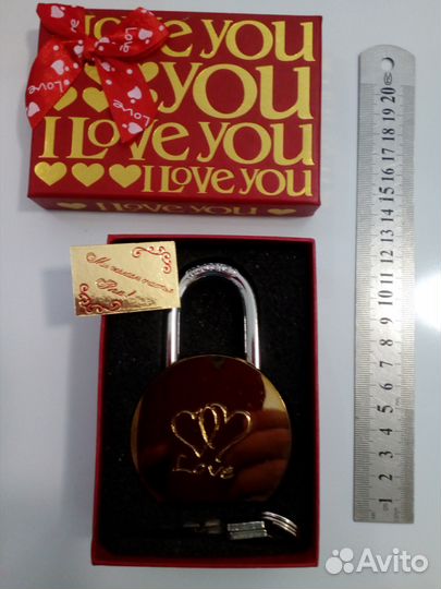 Замочек для жениха и невесты