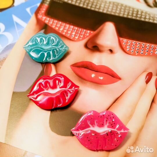 Брошь ручной работы