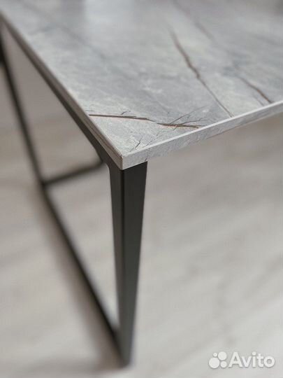 Компьютерный стол / рабочий стол