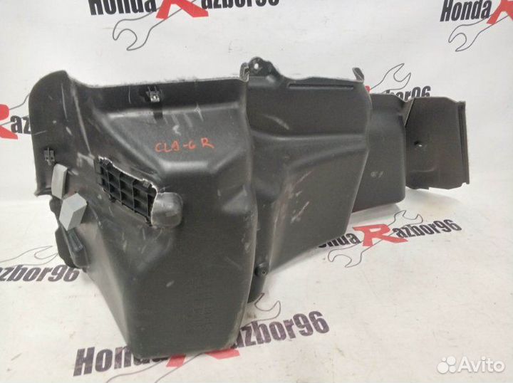 Обшивка багажника правая Honda Accord 7 CL9 K24A