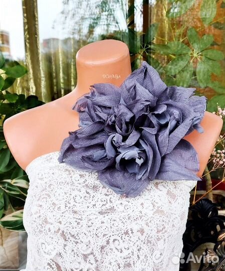 Брошь цветок большой из ткани