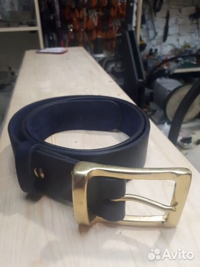 Ремень мужской с красивой пряжкой
