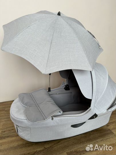 Коляска stokke