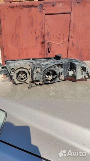 Фара mitsubishi galant 8 правая