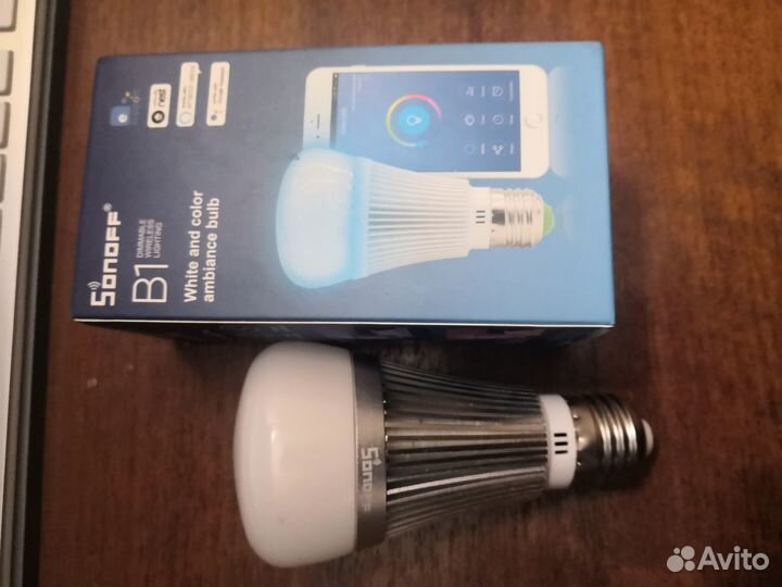 Умная RGB Лампа WiFi Sonoff B1