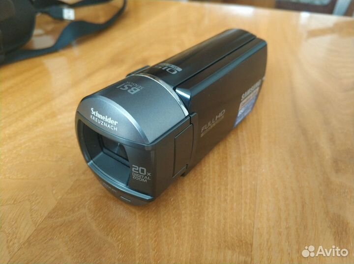 Видеокамера Samsung