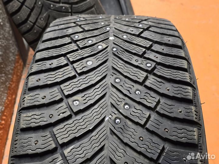 Michelin X-Ice North 4 245/40 R20