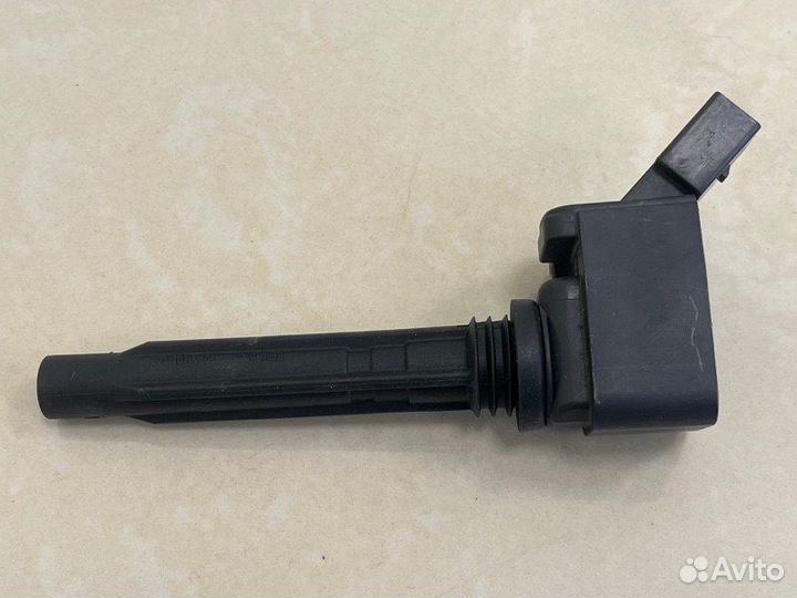 Катушка зажигания Volkswagen Passat B7 CPR 2015