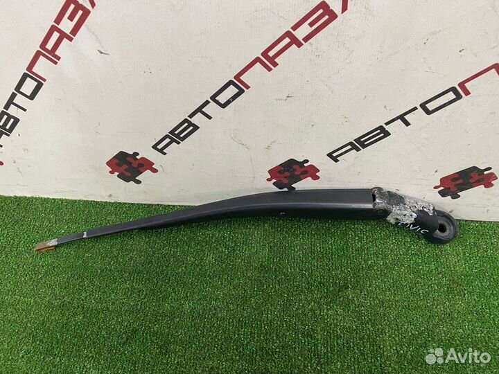 Поводок дворника Honda civic 8 4d