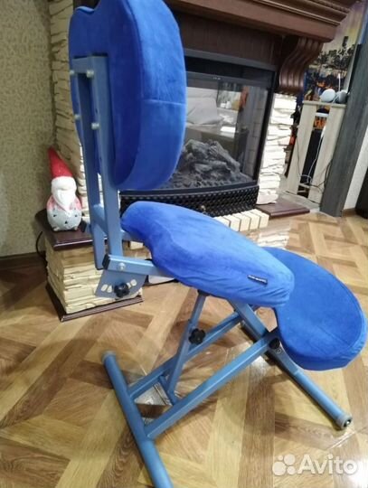 Эргономичный коленный стул Profit