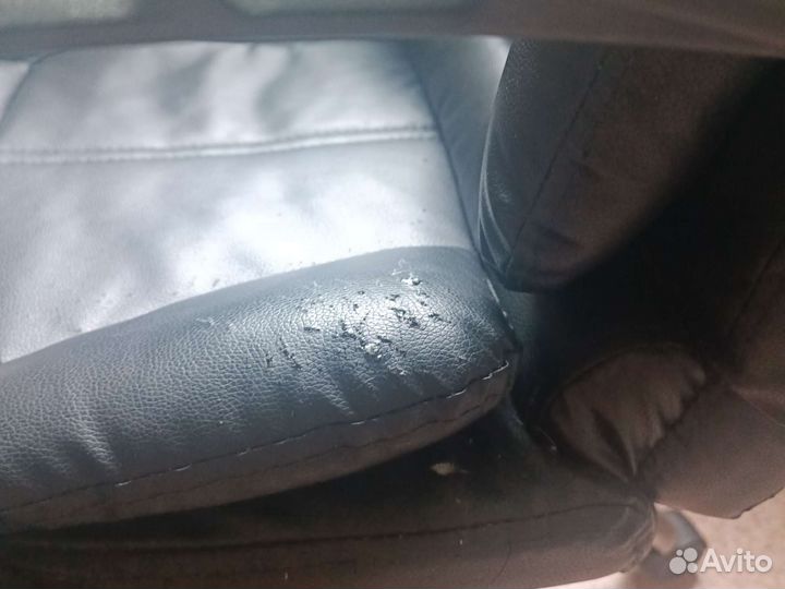 Офисное кресло руководителя бу кожаное