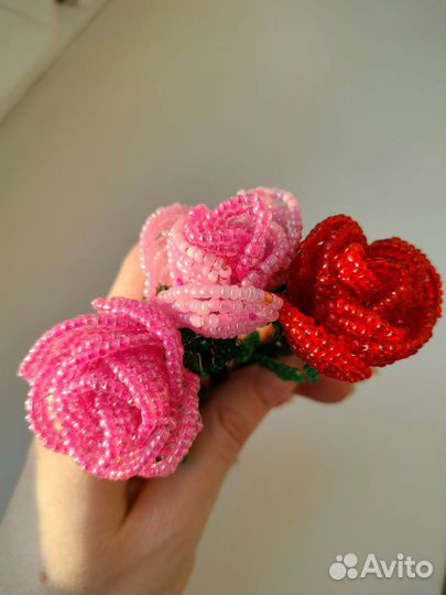 Цветы из бисера