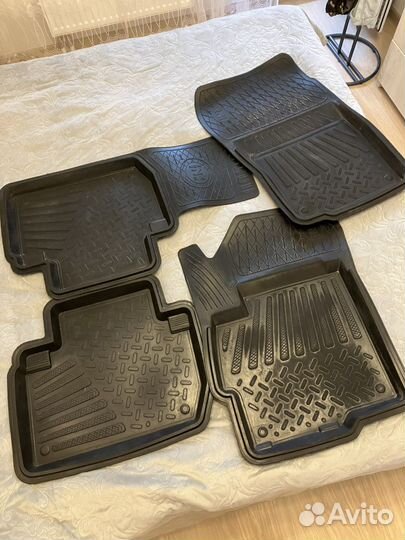 Коврики в салон Mitsubishi Outlander