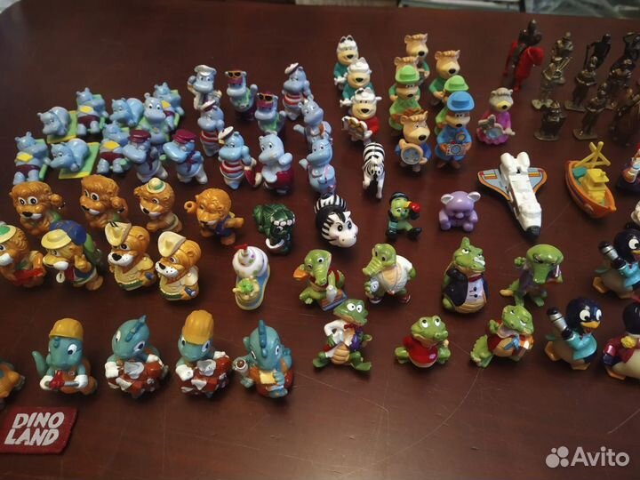 Kinder surprise фигурка. Киндер сюрприз фигурки