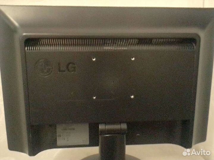Монитор LG