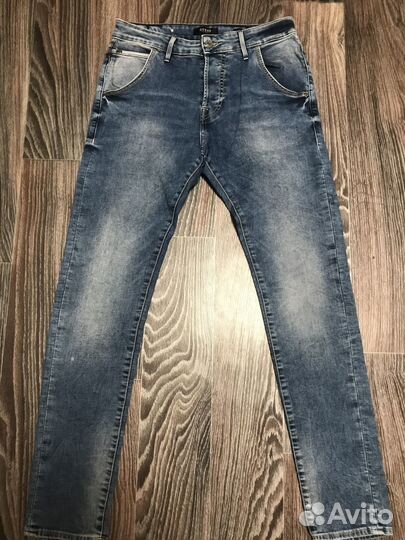 Мужские джинсы Guess