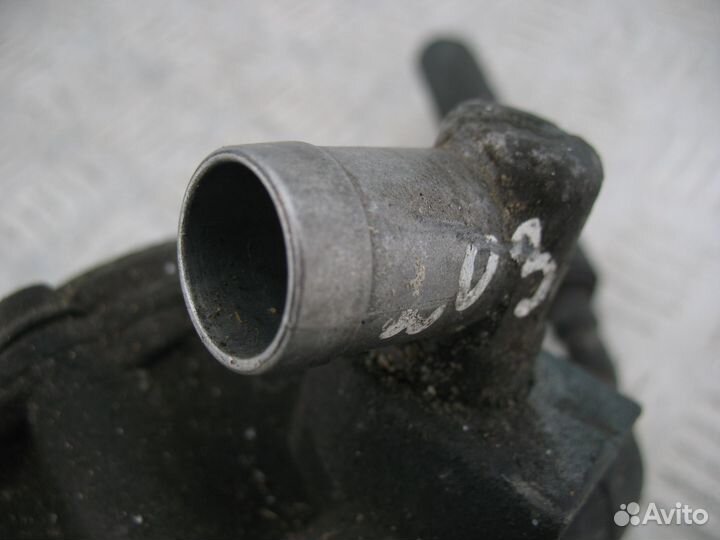 Насос гидроусилителя руля Mercedes Benz W203 2.2D