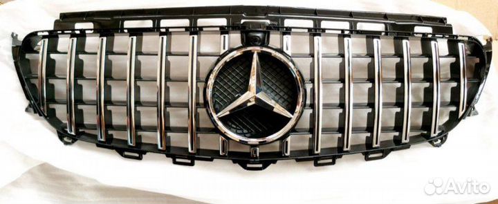 Решётка Mercedes E-class w213 GT style (под