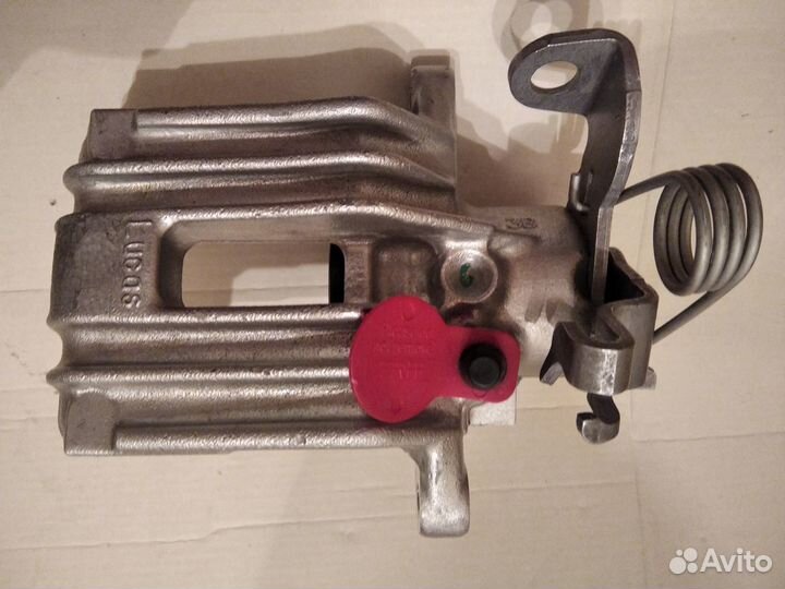 Суппорт тормозной задний правый ауди А4