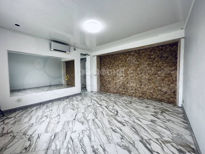 4-к. квартира, 121,7 м², 3/3 эт.