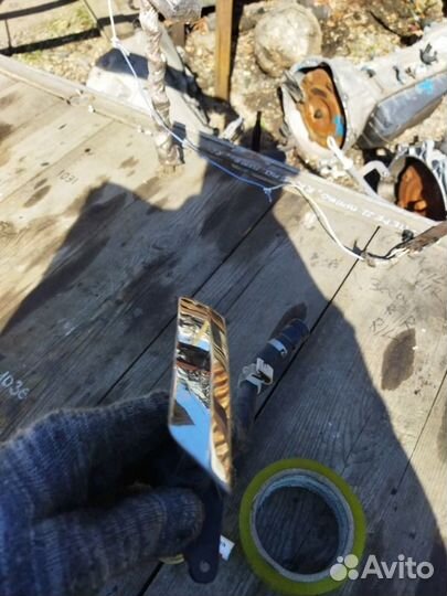 Форсунка омывателя фары левая Lexus Ls600Hl UVF46