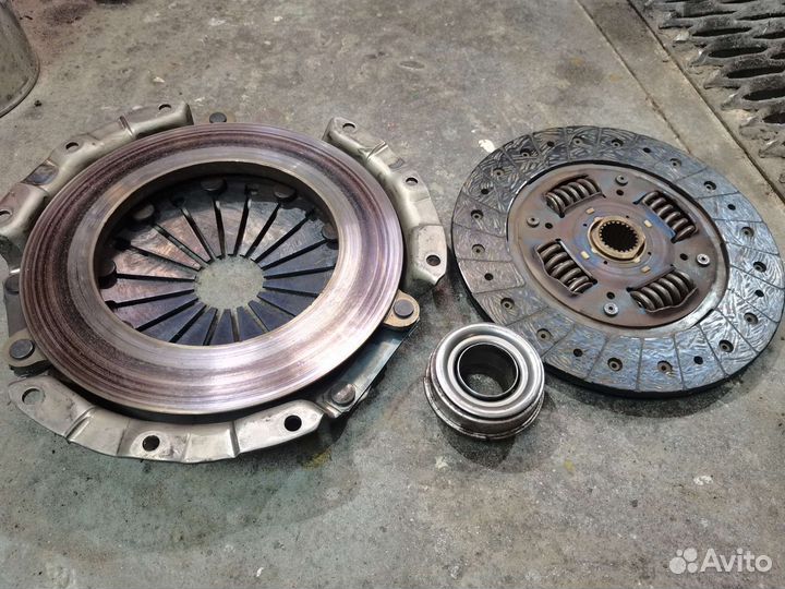 Корзина, диск сцепления и выжимной Hover