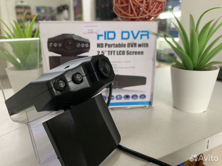 Автомобильный видеорегистратор (новый, гарантия)