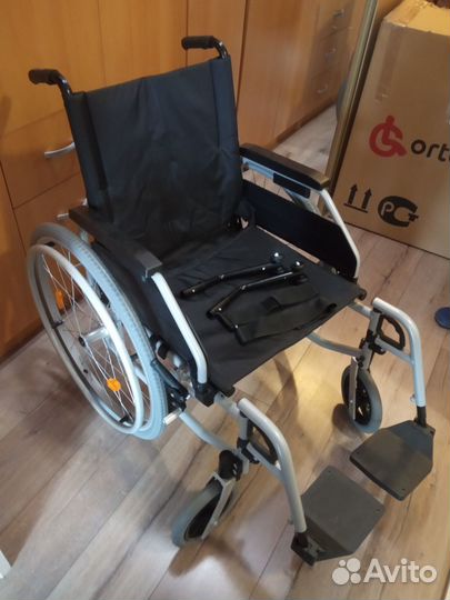 Инвалидная коляска новая
