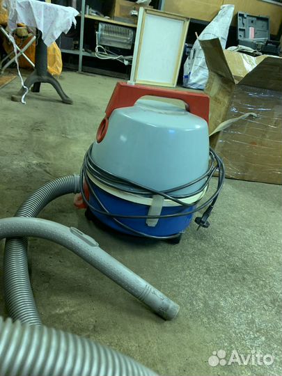 Пылесос Циклон - М СССР