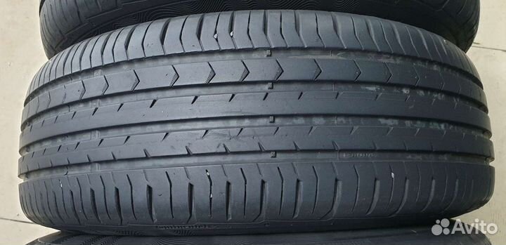 Continental ContiPremiumContact 5 215/60 R16 95H