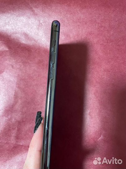 iPhone 11 Pro, 64 ГБ