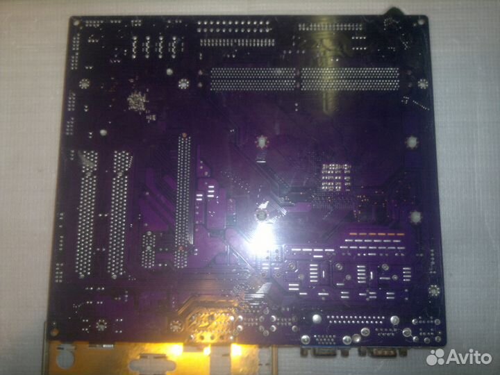 ECS GeForce7050M-M (V2.0) (s. AM2/2+ )