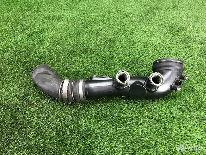 Патрубок интеркулера левый Bmw 3 E90 N54B30 2006