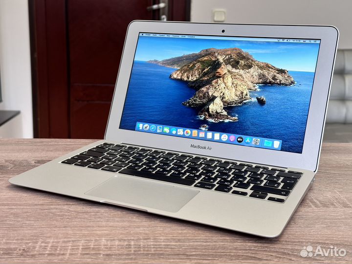MacBook Air 11 2015 core i5/4gb/128gb/400 циклов