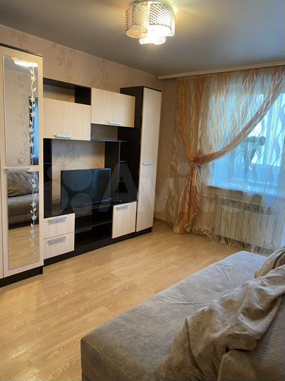 1-к. квартира, 42 м², 2/5 эт.